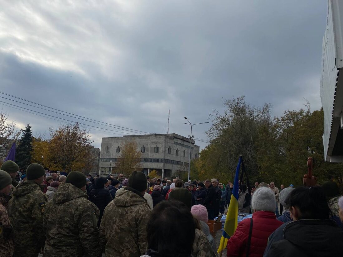 Прощання з Героєм Олександром Дворниковим