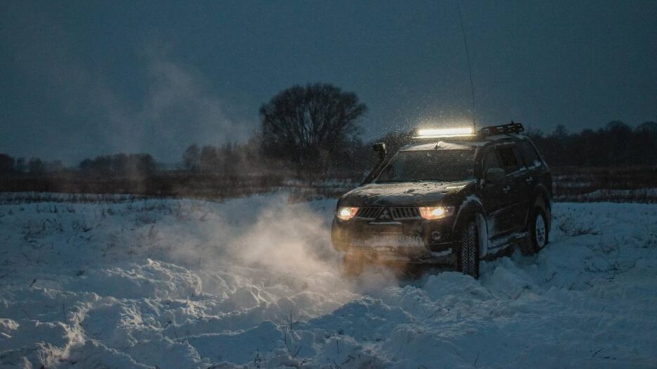 Авто взимку