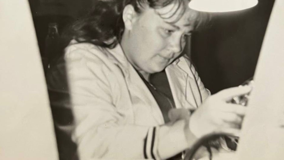 “Це були кришталеві роки”: спогади Надії про роботу на скляному заводі у Вільногірську фото 1