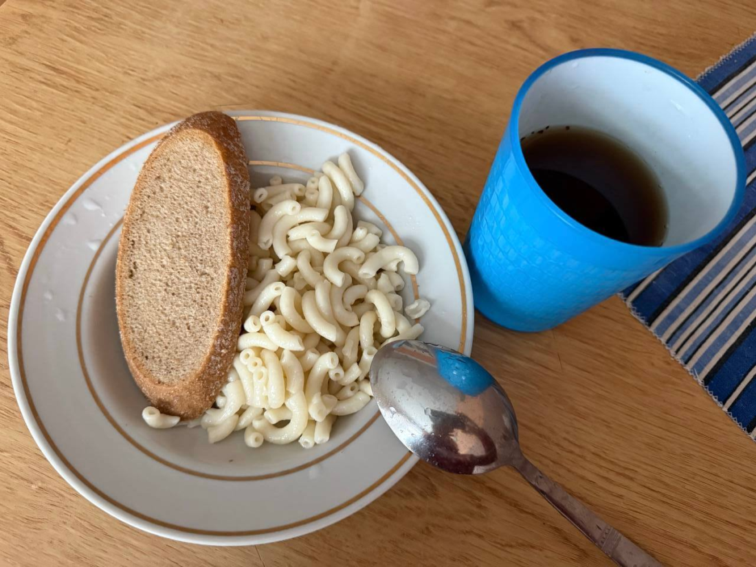 24 тисячі яєць, 400 кілограмів масла і хек на майже 160 тисяч: що закуповує Вільногірська міська лікарня для харчування пацієнтів фото 11