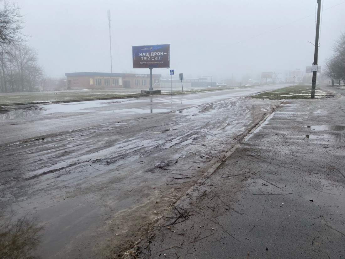 “Покажіть посвідчення — тоді поговоримо”: як журналістка Вільногірськ IN.UA два дні намагалася отримати коментар про посипку доріг фото 4