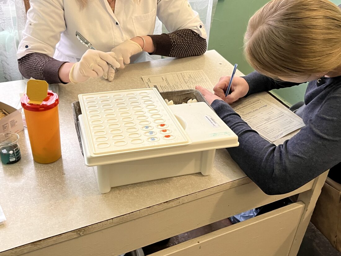 Здаємо кров для військових у Вільногірську: як наважитись вперше  фото 3