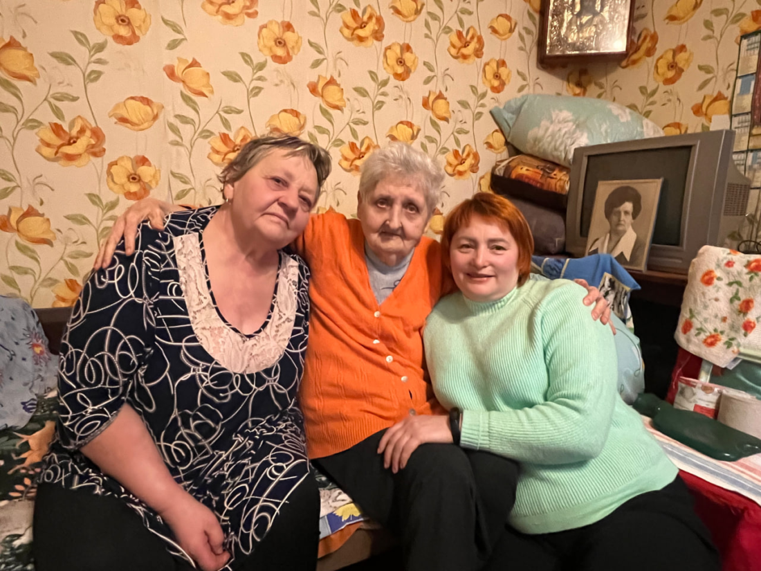 «Ми як дві самотності, які знайшли одне одного»: тиха історія почесної громадянки Вільногірська Надії Чирви та її опікунки фото 2