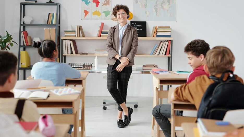 Зарплатню вчителям підвищили