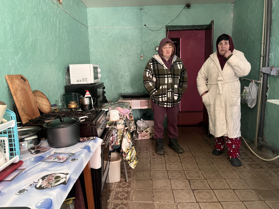 У Вільногірську тренерка з трьома дітьми живе у будинку без газу й опалення: вдома — 5–7 градусів, платіжки за світло — до 10 тисяч фото 2