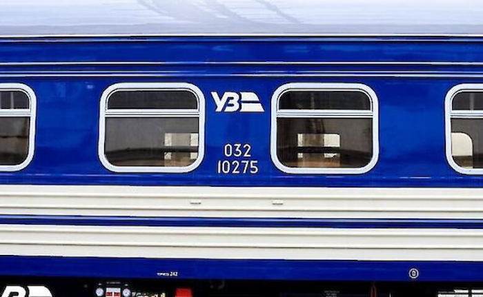 “Укрзалізниця” оновила постільну білизну та змінила її вартість: що потрібно знати пасажирам фото 1