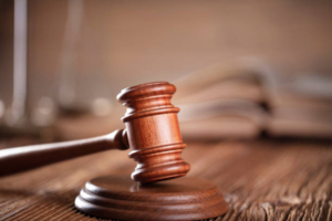 Студентка з Вільногірська отримала 5 років за привласнений iPhone: деталі судової справи фото 1