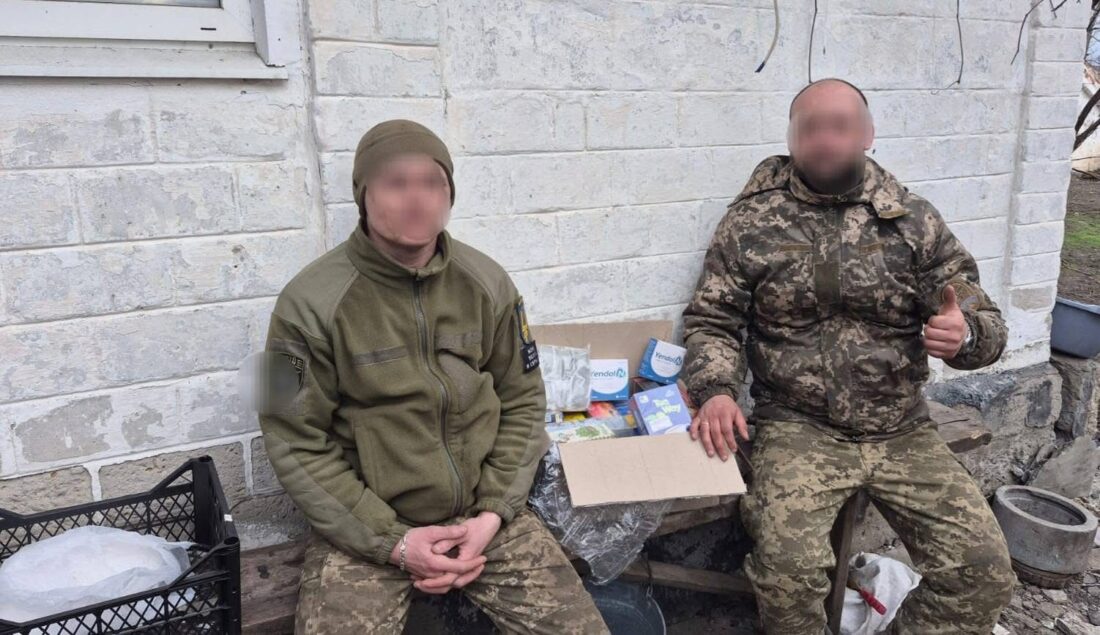 Волонтери передали на фронт маскувальні сітки, медикаменти та обладнання для виявлення дронів фото 2