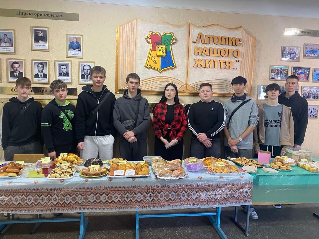 Волонтери передали на фронт маскувальні сітки, медикаменти та обладнання для виявлення дронів фото 4