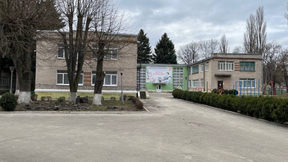 Гроші на вікна: куди у Вільногірську витрачають резервний фонд   фото 1