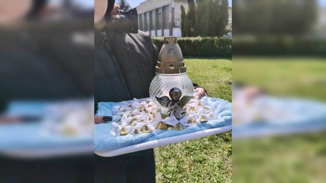 У Вільногірську відкрили місце пам’яті загиблим дітям України: історії матерів із Маріуполя та Бучі зворушили до сліз фото 16