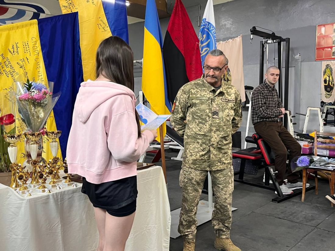 Війна їхніми словами: у Вільногірську військові поділилися особистими історіями під час відкриття місця пам’яті фото 6