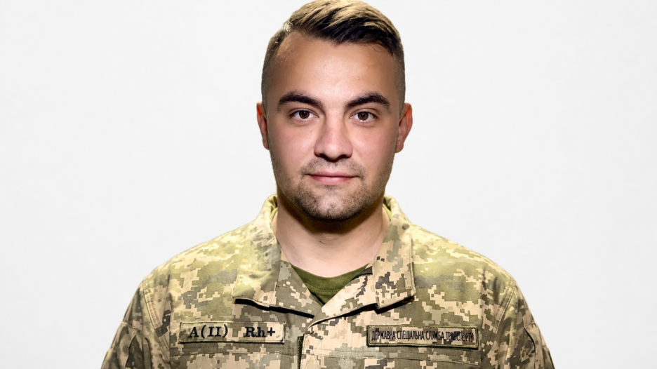 “Два дні відбивав атаки ворога сам”: історія Максима, який мріяв про футбол і загинув у першому бою фото 1