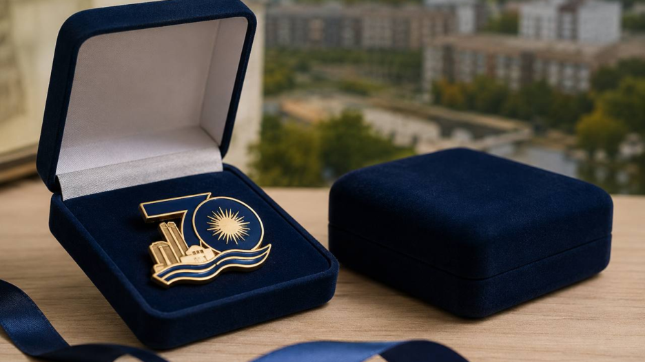 До 70-річчя Вільногірська хочуть випустити пам’ятні значки фото 1