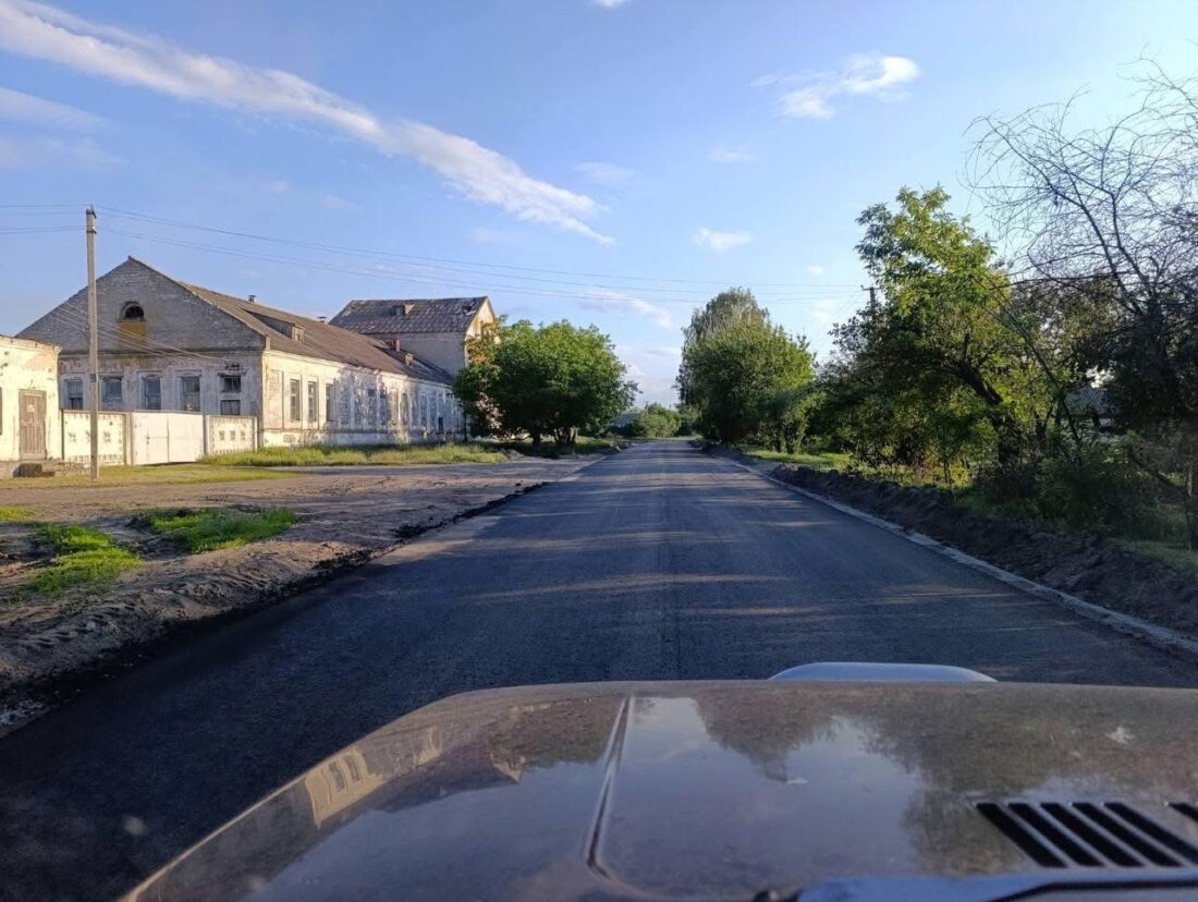 У Лихівській громаді продовжують ремонт дороги обласного значення  фото 3