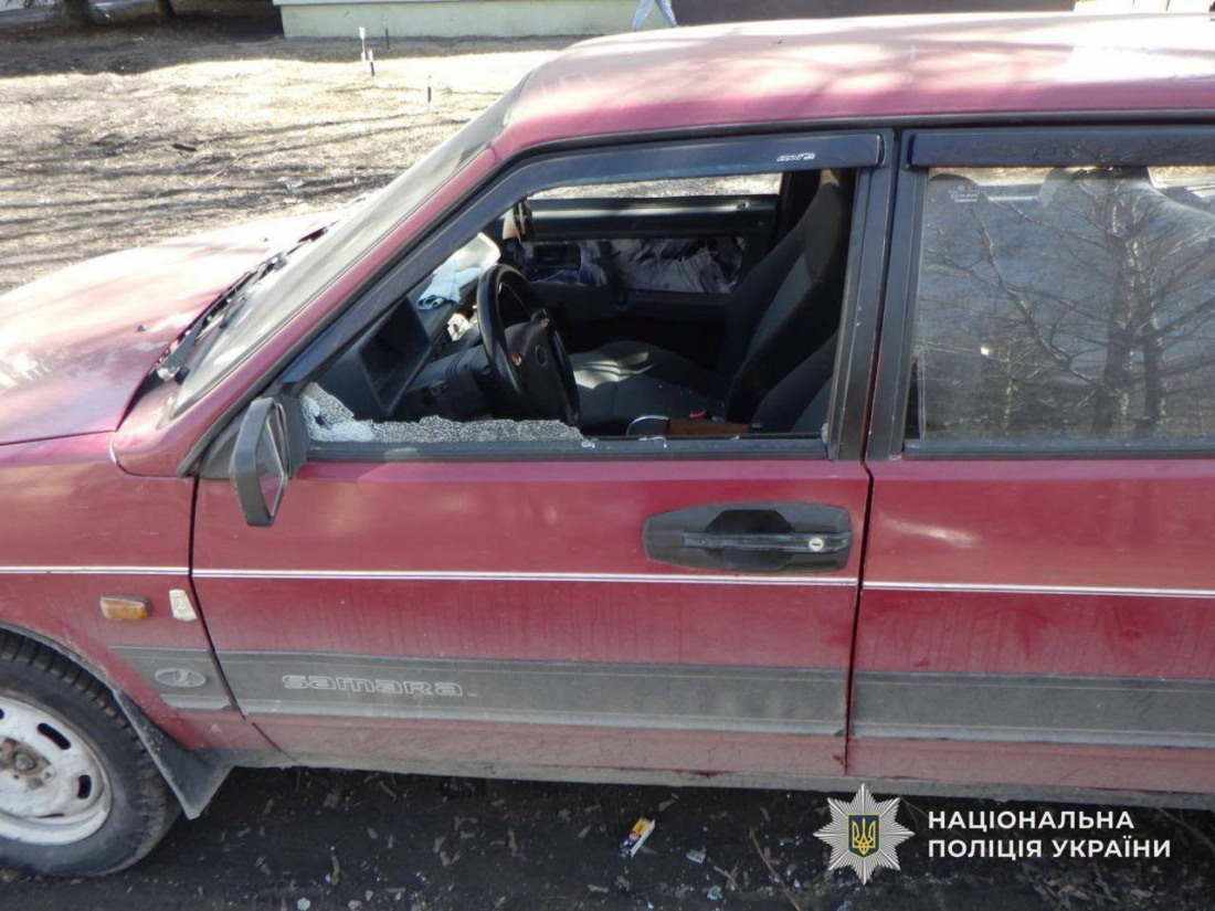 У Вільногірську троє підлітків за день обікрали два автомобілі фото 2
