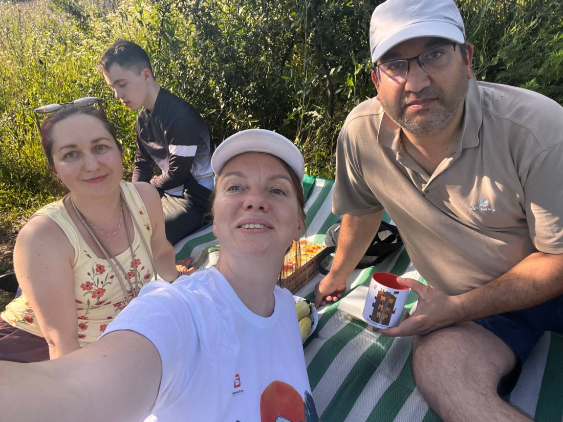 “Я сказав, що їду на Мальдіви”: французький волонтер Стефан знову приїхав до Вільногірська фото 2