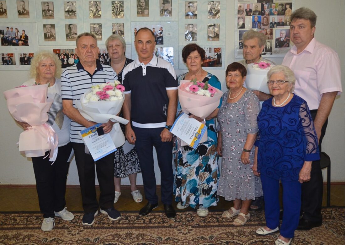 Хто отримав відзнаки до 70-річчя Вільногірська: публікуємо фото з урочистостей та список нагороджених фото 10