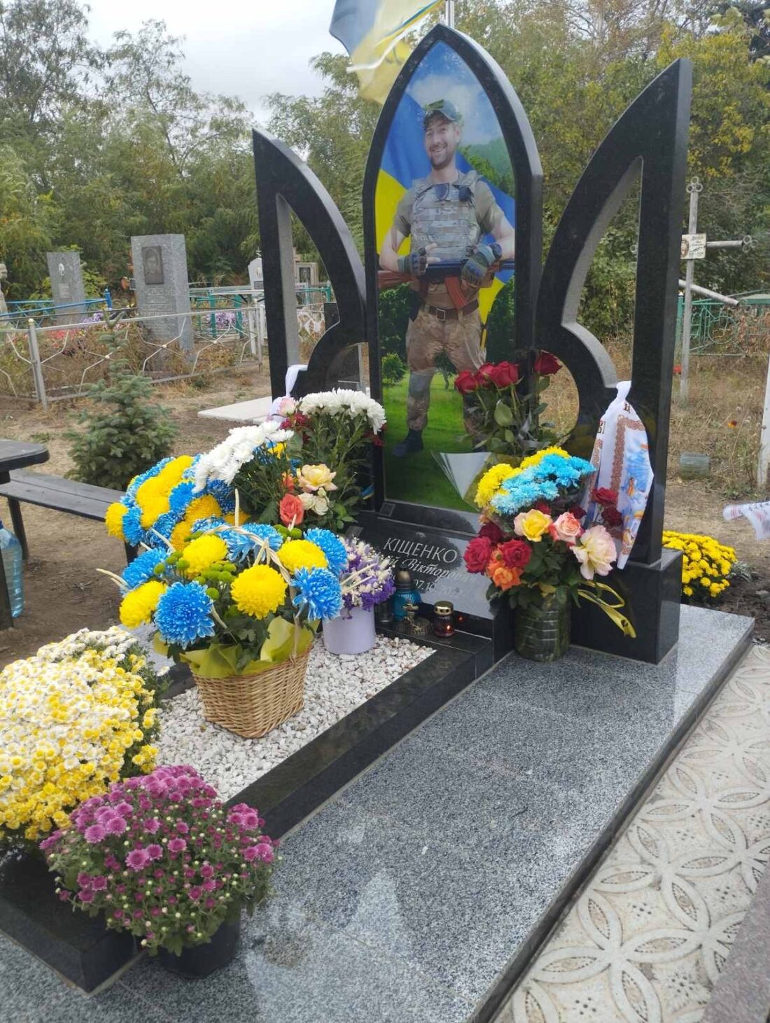“Я тепер завжди лелек восени проводжаю, плачу, а навесні зустрічаю – це наші діти”: історія воїна Євгена з Божедарівки за спогадами матері Ірини фото 7