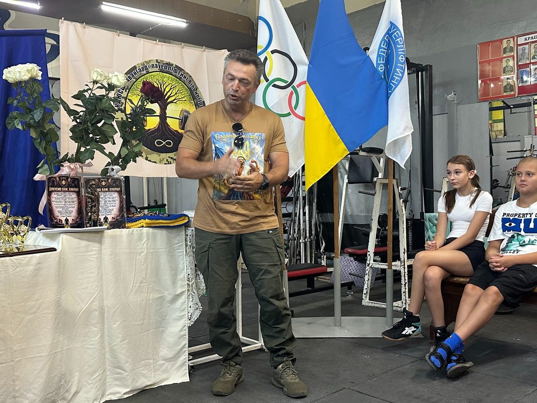 У КДЮСШ “Авангард” пройшло відкрите тренування під гаслом “Азов у серці” фото 5