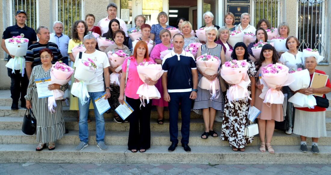 Хто отримав відзнаки до 70-річчя Вільногірська: публікуємо фото з урочистостей та список нагороджених фото 2